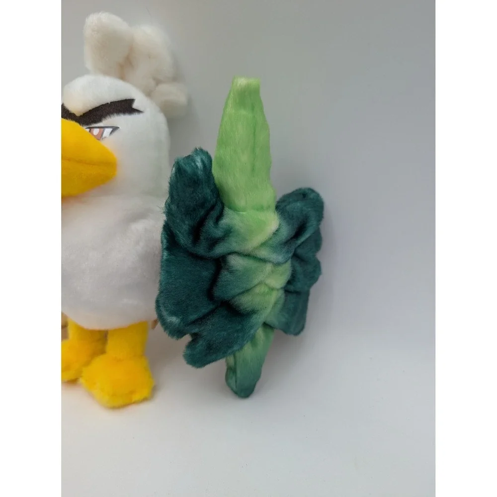 Pokemon Sirfetchd Plush White‎ Galar Region Leek Sword Shield T-Arts Nintendo